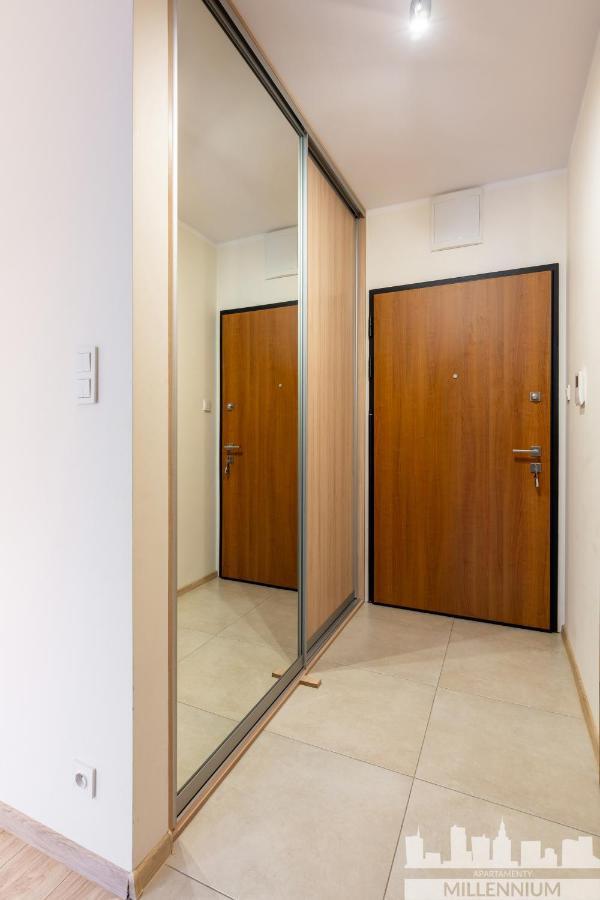 Millennium Awangarda Mint Daire Varşova Dış mekan fotoğraf